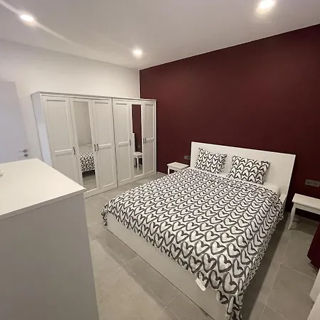 Bodrum - 5 Bedrooms “sunset Villa”, With Infinity Heated Swimming Pool * Turgutreis