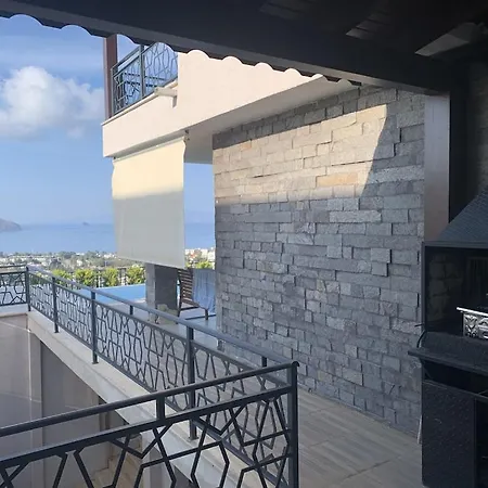 Bodrum - 5 Bedrooms “sunset Villa”, With Infinity Heated Swimming Pool *