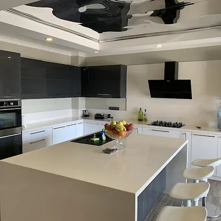 Bodrum - 5 Bedrooms “sunset Villa”, With Infinity Heated Swimming Pool Vila Turgutreis