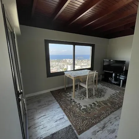 Bodrum - 5 Bedrooms “sunset Villa”, With Infinity Heated Swimming Pool トゥルグトレイス